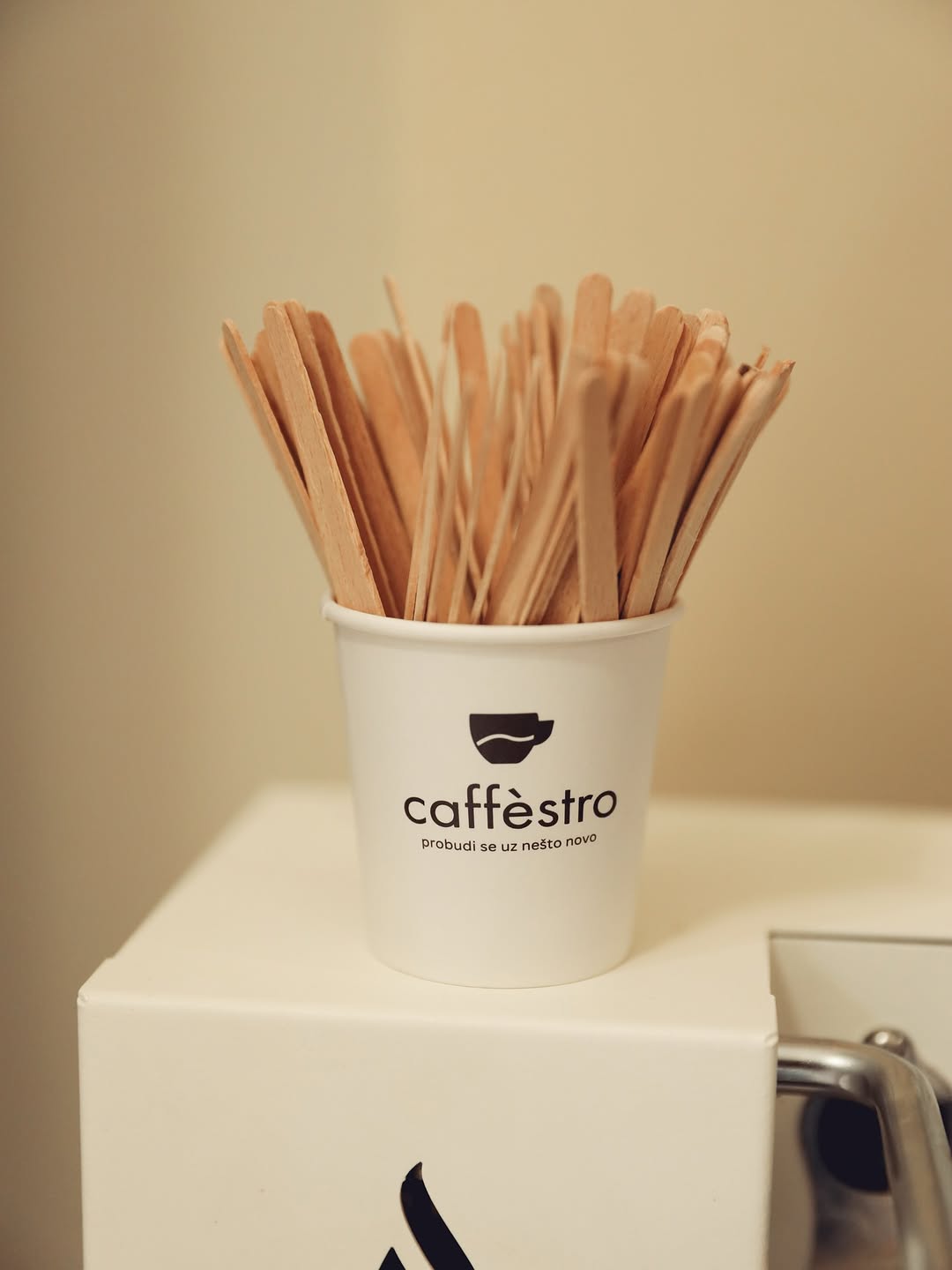 Espresso čašica sa caffestro logom